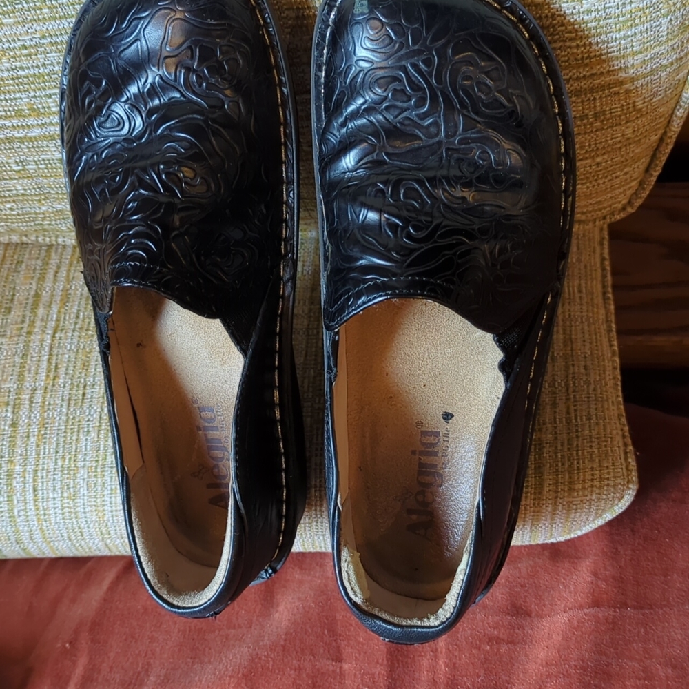 Allegria shoes.  Like Dansko